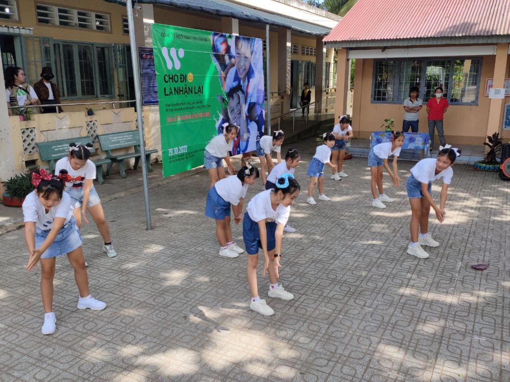 gallery navigation image