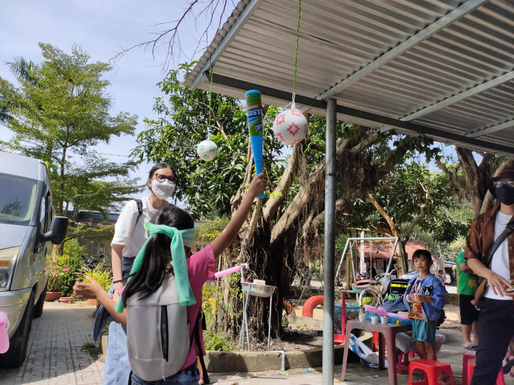 gallery navigation image